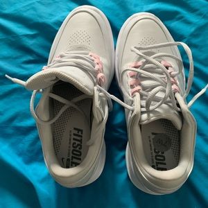 Women’s Nike golf shoes